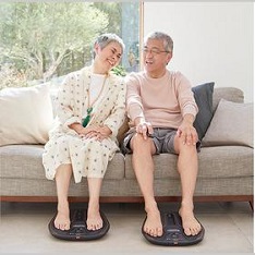 シックスパッド「フットフィットライト」使用